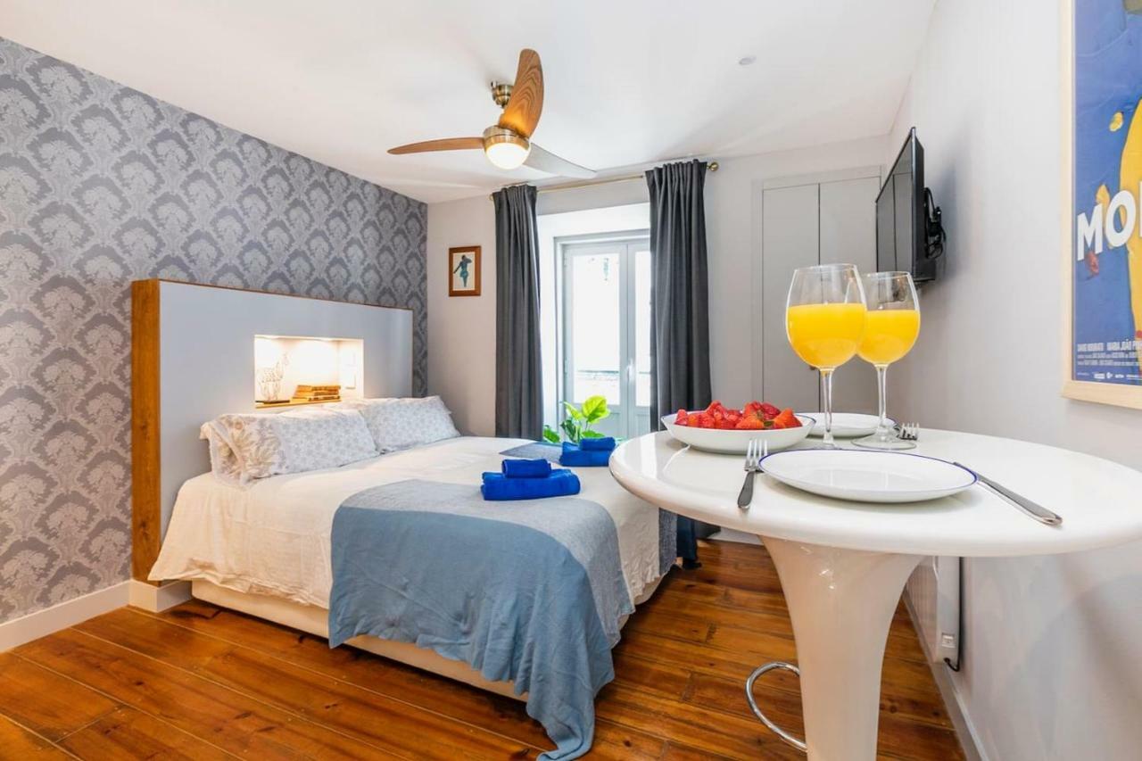 Cozy And Perfect Location Bairro Alto Chiado Apartment