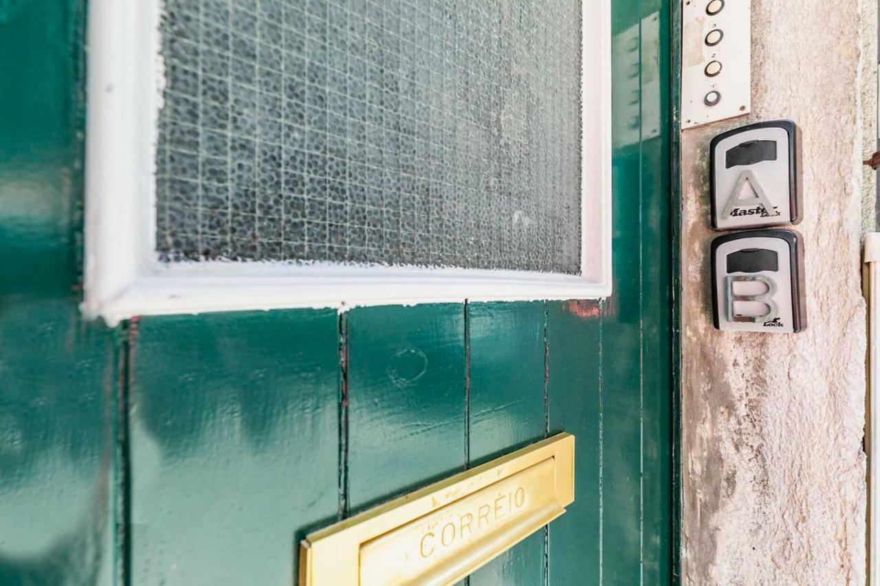 Cozy And Perfect Location Bairro Alto Chiado Lisbon
