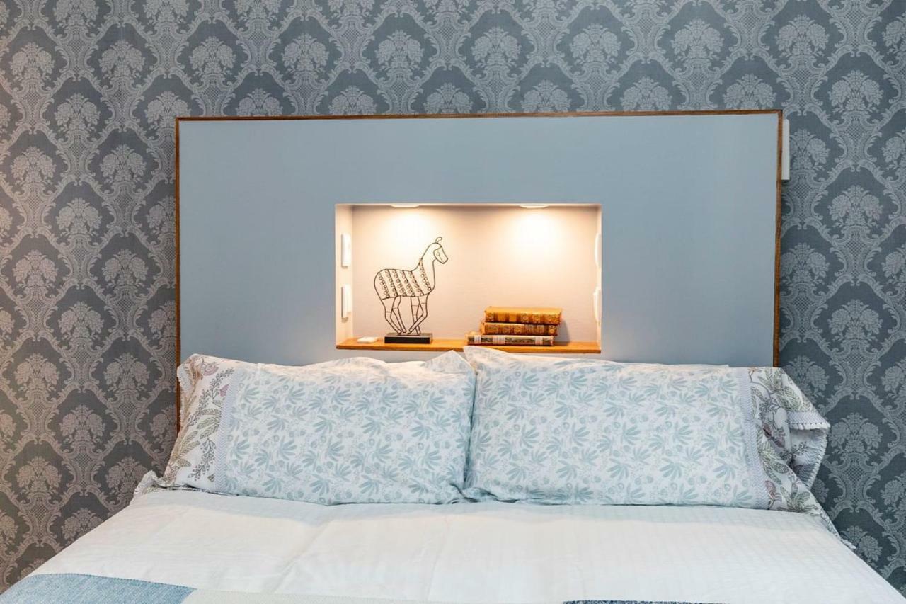 Cozy And Perfect Location Bairro Alto Chiado Apartment